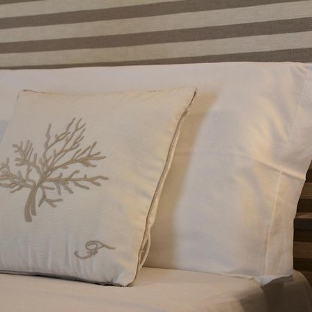 B&B Finestra Sul Mare กัลลีโปลี ภายนอก รูปภาพ