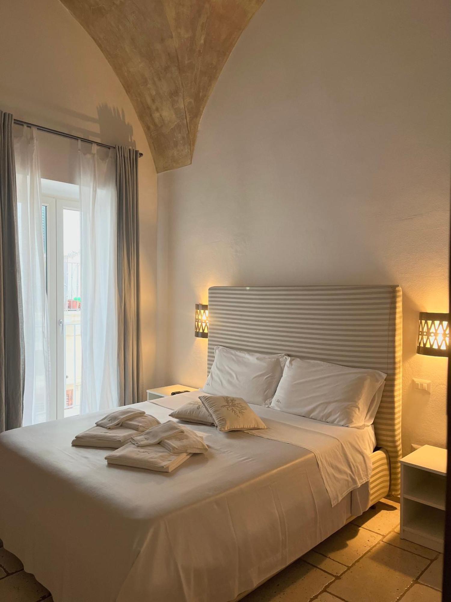 B&B Finestra Sul Mare กัลลีโปลี ภายนอก รูปภาพ