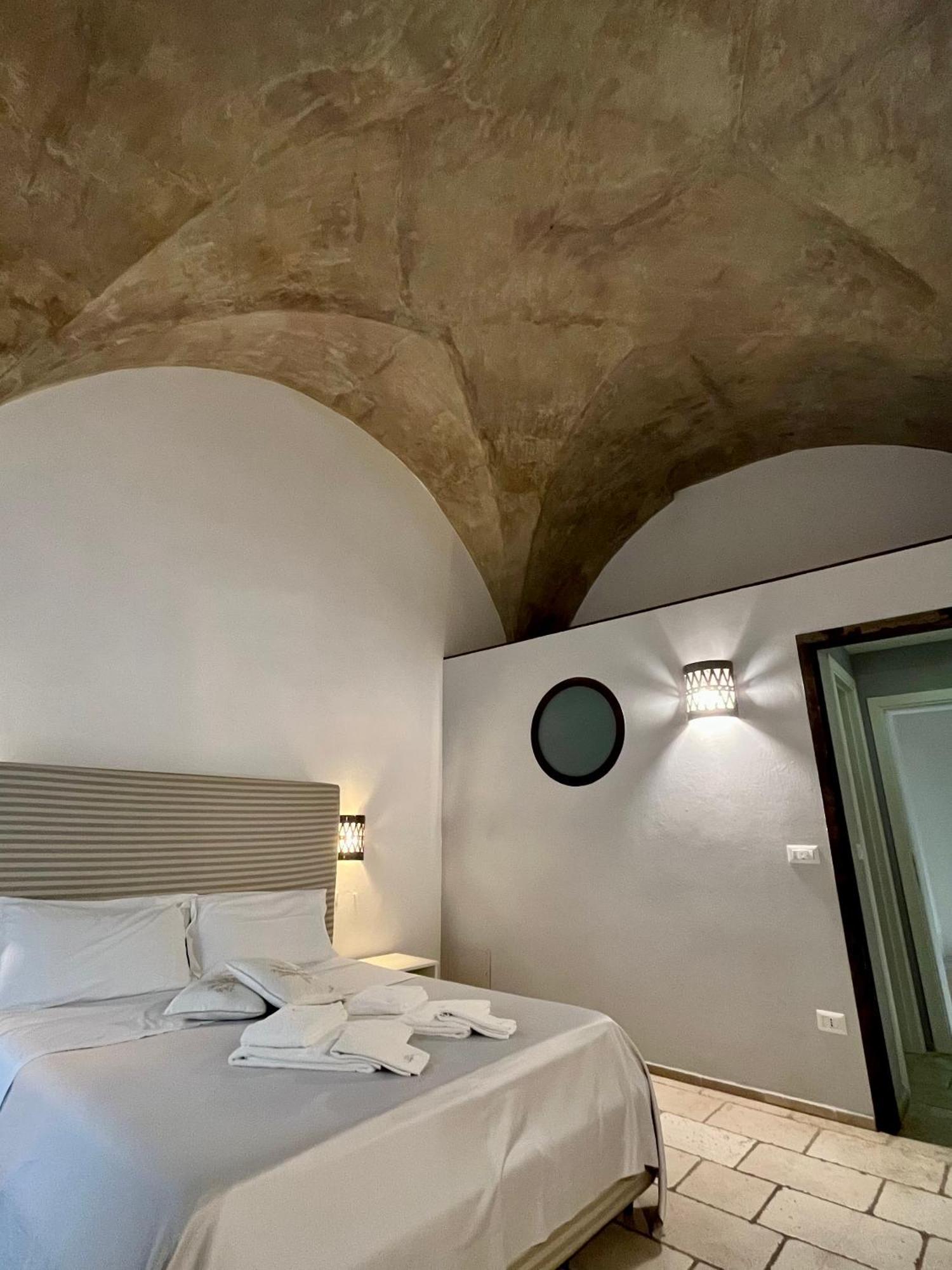 B&B Finestra Sul Mare กัลลีโปลี ภายนอก รูปภาพ